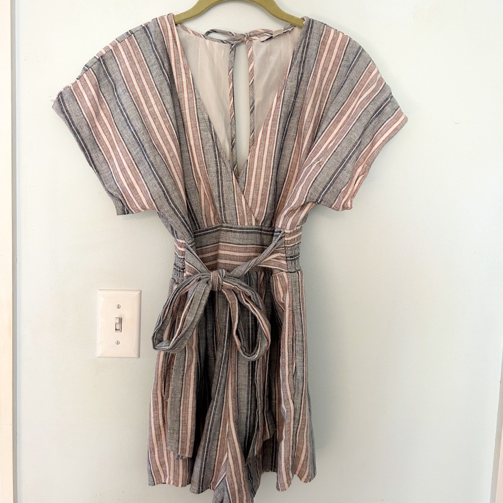 American Eagle romper